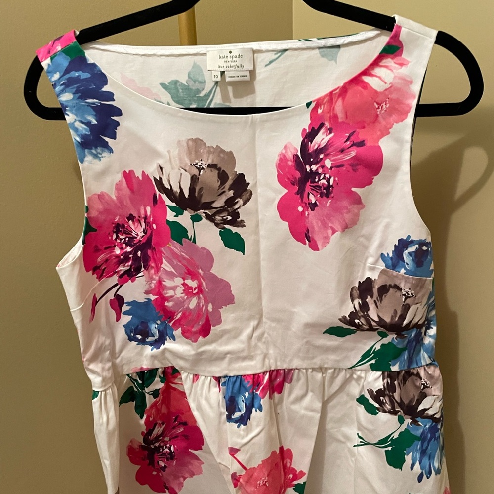 EVERYTHING MUST GO! Kate Spade Floral Top - White with Pink and Blue.